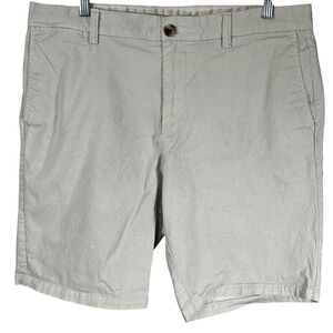 Old Navy Ultimate Slim Built-In Flex Shorts Mens 36 White Micro Pattern Chino